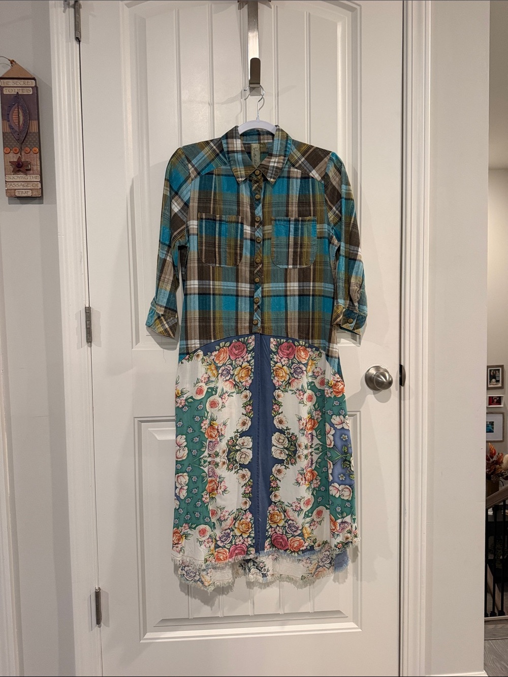 Aratta Teal, Brown & White Mixed-Print Button-Front Tunic